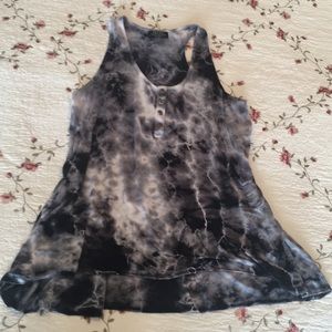 Tryst fit and flare sleeveless black tye dye sz XL